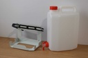 Iron jerrycan holder for 10 L plastic jerrycan. with tap, retaining strap and 10 L food jerrycan. INCLUDED.