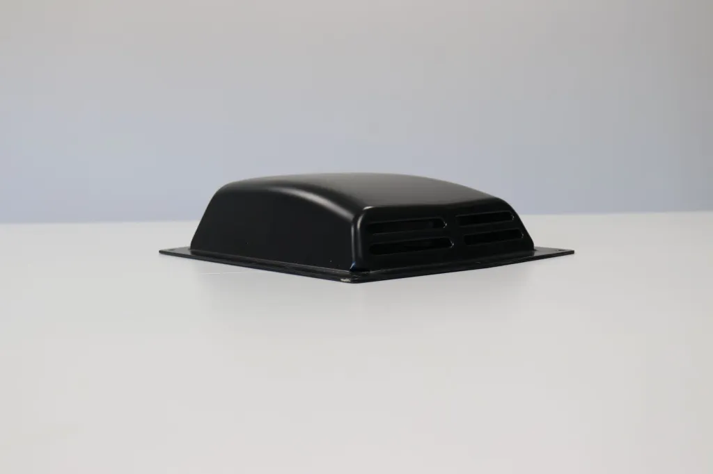 Aérateur de toit Flovent Noir EQUIPVAN photo 3.webp
