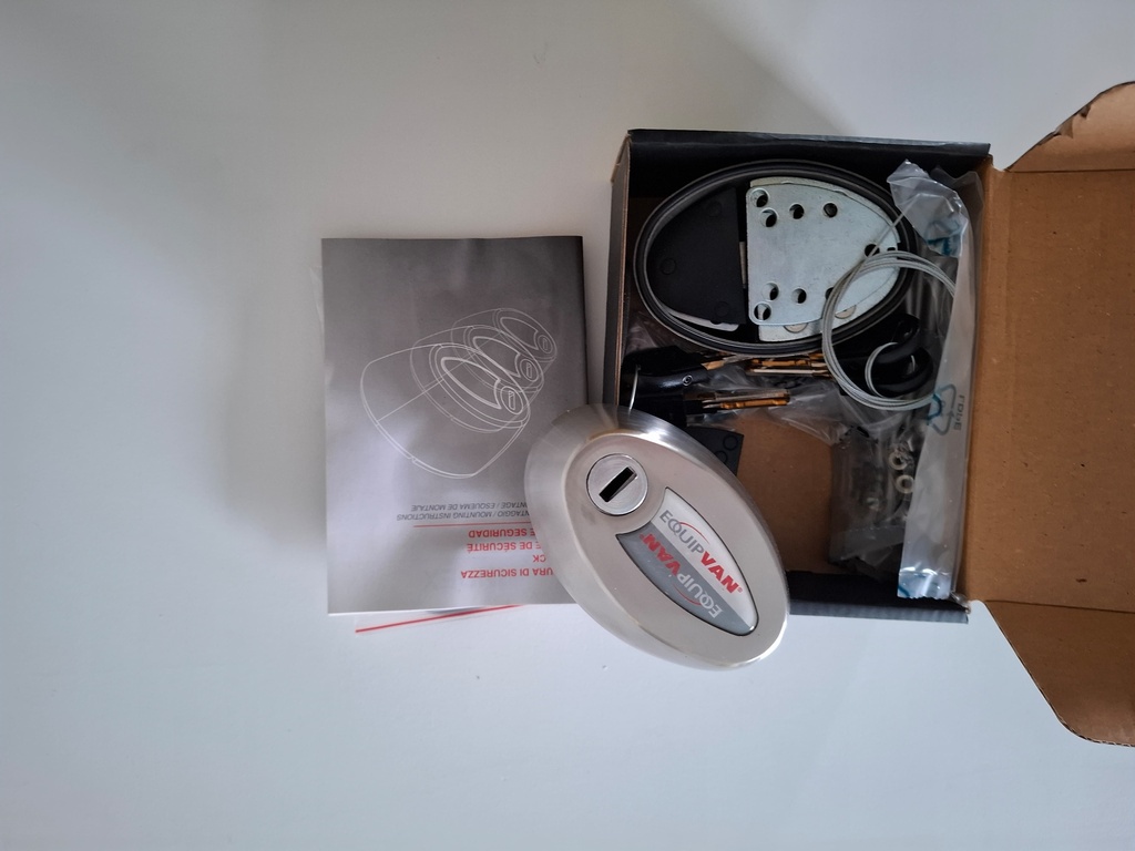 Daken paire de 2 EQV logo (2 ,)