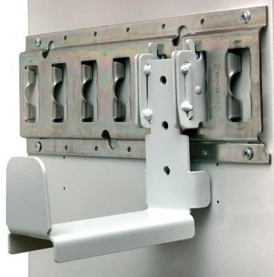 [GNC135/R] Crochets en fer avec système de blocage dans rail pour courroies