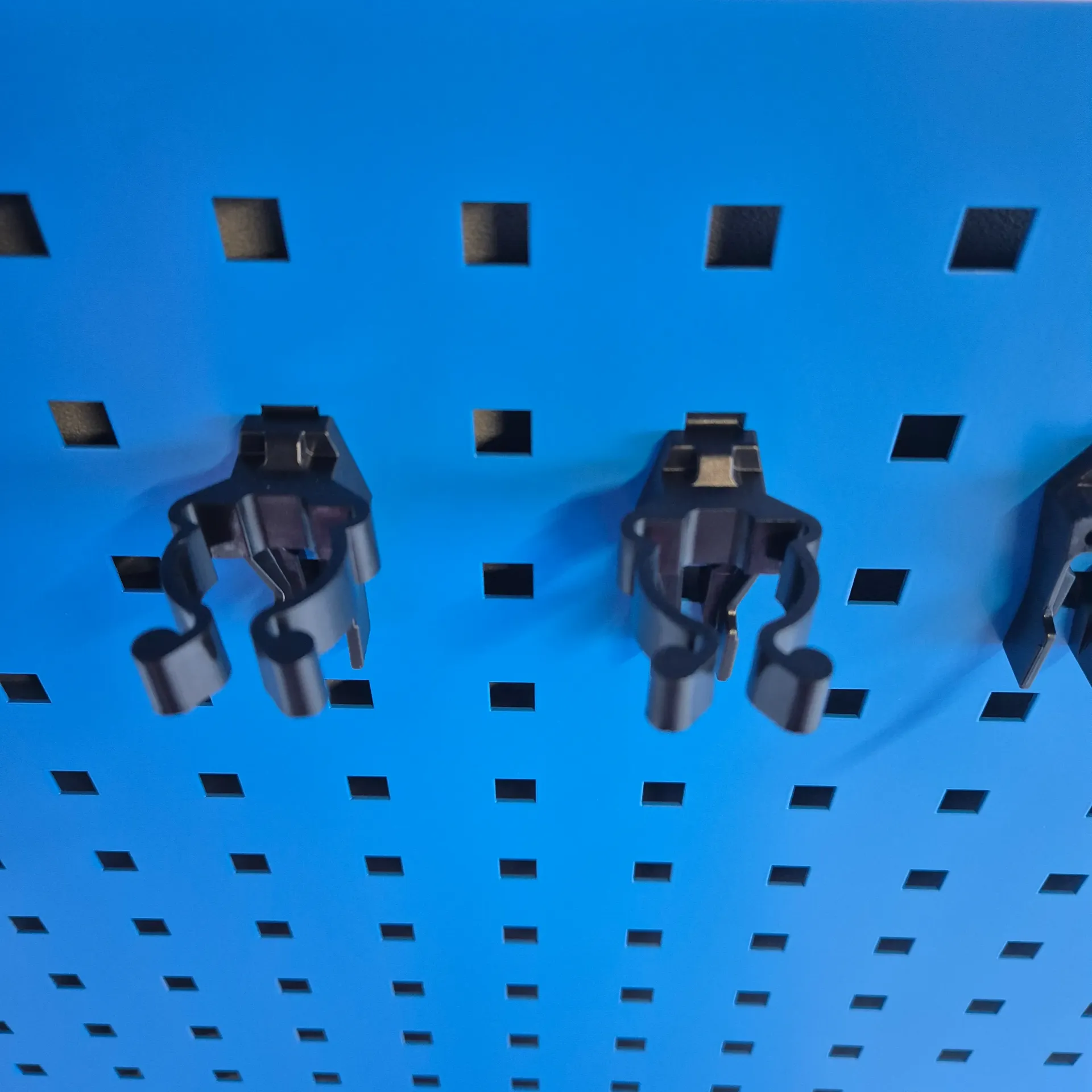 [P1001] Panneau porte - outils couleur bleu mm 980x460